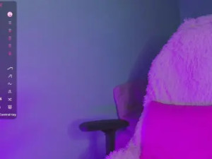 Stream the uncensored clip called Evelyna_Ray Cam porn model from cam4