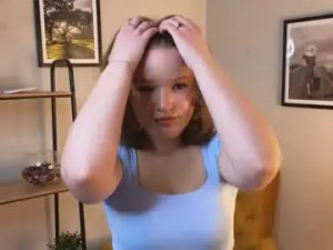 Watch the uncut movie titled Kioron_moore Cam porn model from chaturbate