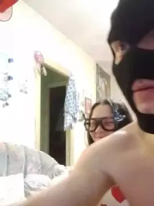 Play this complete clip of Jarapara21 Cam porn model from cam4