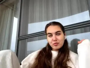 Watch this uncut clip of Pingsonnenburg Cam porn model from chaturbate