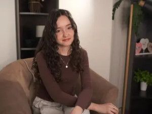 Play the complete clip named LucindaDence Cam porn model from cam4