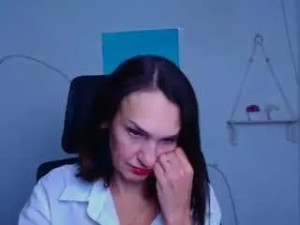 Enjoy watching this HD clip titled Rosieroseee Cam porn model from camsoda