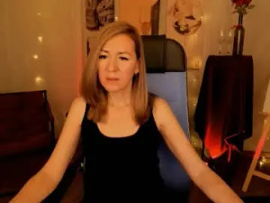 View uncut movie named Donnasmitth Cam porn model from chaturbate