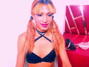 Watch this hardcore scene titled marilin_pasive, 23 years old, trans