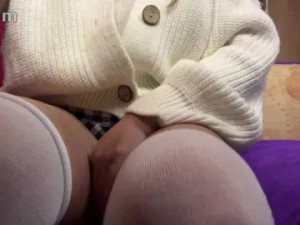 Enjoy watching this complete video of ELIZABETH-PLANET Cam porn model from bongacams