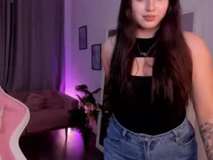 Stream the HD movie called Avery_flores Cam porn model from chaturbate