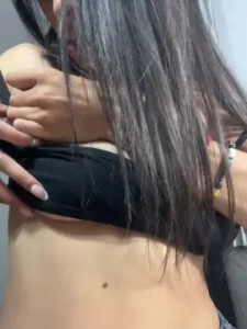 Stream complete video called Clarita21 Cam porn model from cam4