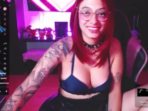 Play the hardcore movie of Cum4Rvby Cam porn model from cam4