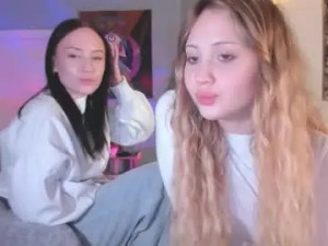 Watch uncut movie called H1ppies Cam porn model from chaturbate