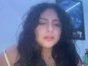 Stream full movie named Bethskaa Cam porn model from chaturbate