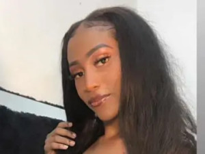 View hardcore movie titled StephannyTown, 23 years old, brunette hair trans