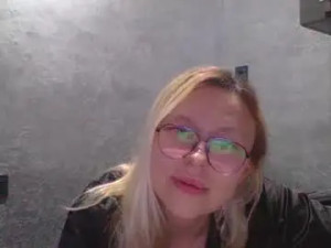 Watch the HD video titled Your_catx Cam porn model from chaturbate