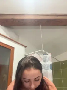 View the HD video named MimiShow6 Cam porn model from cam4