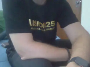 Watch this hardcore video called ComegaLimpeza Cam porn model from cam4