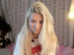 Watch the HD clip titled Barbie_lizzie Cam porn model from chaturbate