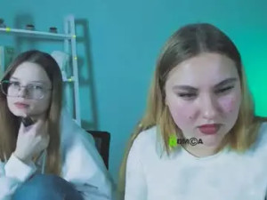 Enjoy watching uncut movie titled Dina_bloom Cam porn model from chaturbate