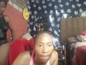 Play HD video named Caramelchick01 Cam porn model from chaturbate