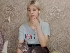 Watch this uncensored clip named Blythemotamedi Cam porn model from chaturbate