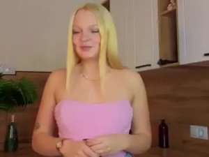 Enjoy watching the uncut video named Lauraahanson Cam porn model from chaturbate