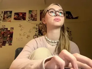 Stream the HD clip titled JanelBray Cam porn model from stripchat