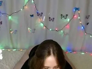 Play hardcore clip of Lightnea Cam porn model from camsoda