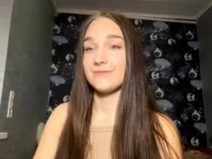 Stream this uncut video called Beatacardella Cam porn model from chaturbate