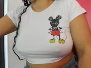 View full clip of Jessybutt Cam porn model from chaturbate