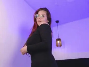 Stream this hardcore clip called Danielabeutler Cam porn model from chaturbate