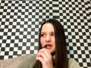 Watch the uncensored clip titled DeloisLavelle Cam porn model from bongacams