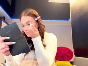 Enjoy watching the HD scene titled Nidanowak Cam porn model from chaturbate