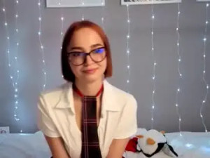 View hardcore clip of Be_shy_ho Cam porn model from chaturbate