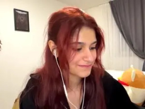 Play the uncut video titled Juliennegissler Cam porn model from camsoda