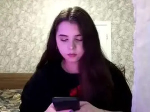 Play this uncut scene titled Tonishaholje Cam porn model from chaturbate