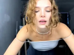 Play uncensored scene titled Joanniemcgrapth Cam porn model from chaturbate