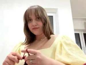 View this uncensored movie called Kimbershield Cam porn model from camsoda