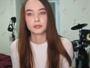 Play this complete scene of Sheribendu Cam porn model from camsoda