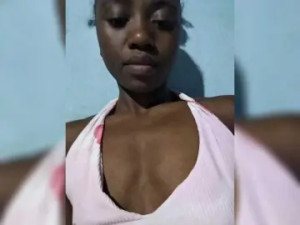 View hardcore clip titled Vololoniaina Cam porn model from bongacams