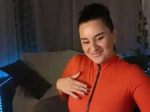 Enjoy watching the HD video named Karina_blackberry Cam porn model from chaturbate