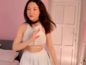 Watch hardcore clip of Vivien_montclair Cam porn model from chaturbate