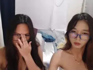 Stream uncensored scene of Alluring_cherryxoxo Cam porn model from chaturbate