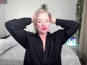 Watch this HD clip called Sexy_cat00 Cam porn model from chaturbate