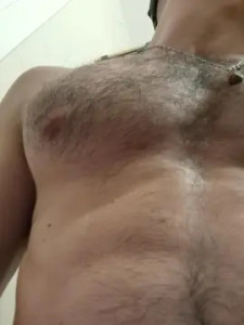 Play the full clip titled Jonanbcn, 29 years old, male