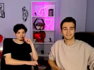 Stream hardcore video called Pit_wetty Cam porn model from chaturbate