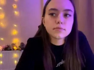 View the uncensored movie titled Rethaandersen Cam porn model from camsoda