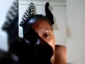 Watch complete scene of Sweetpunani Cam porn model from bongacams