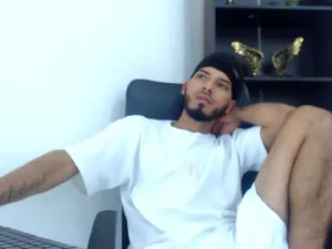 Play this HD clip titled thomass_brown19, 29 years old, male