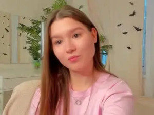 View this full scene of Mckenziecana Cam porn model from chaturbate