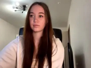 Play this HD scene titled Luveniacamero Cam porn model from chaturbate