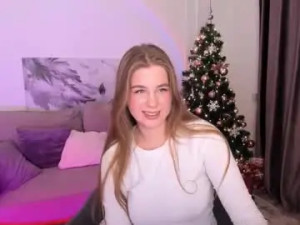 Stream the hardcore movie of Goldenmirage Cam porn model from chaturbate