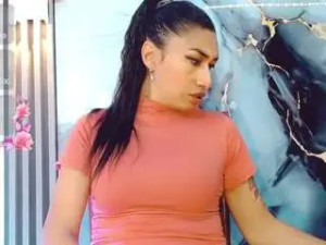 View complete video named khiara-moretti, trans